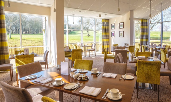 Plastow Green Hotel | Sandford Springs Hotel & Golf Club