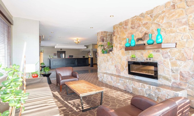 East Kootenay Hotel | Sandman Hotel Cranbrook