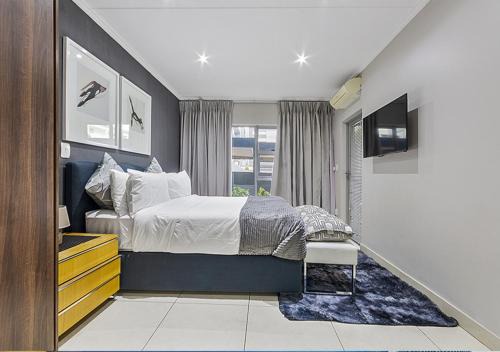Sandown Apartment | Sandton City Luxury Apartment