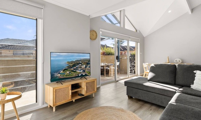 Vincentia Villa | Sandy Toes by Experience Jervis Bay