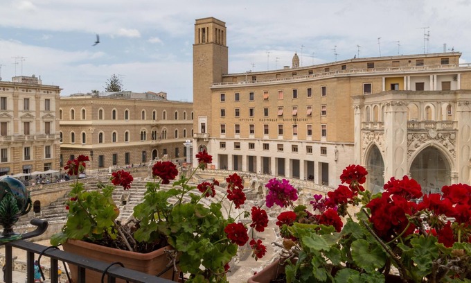 Lecce Historic Center Apartment | Sant Oronzo Apartment