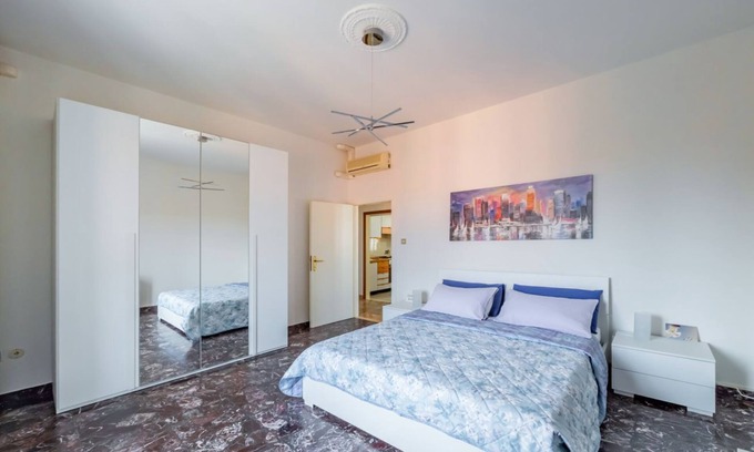 San Donato-San Vitale Apartment | Sant'Orsola Hospital Pizzardi White Apartment