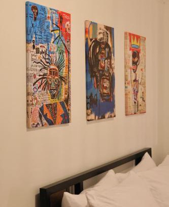 Town of Hope House | Santa Cruz rooms and hospitality