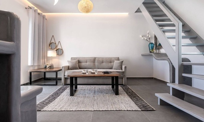 Agios Georgios Apartment | Santa Irina Luxury Sunny Lofts 2