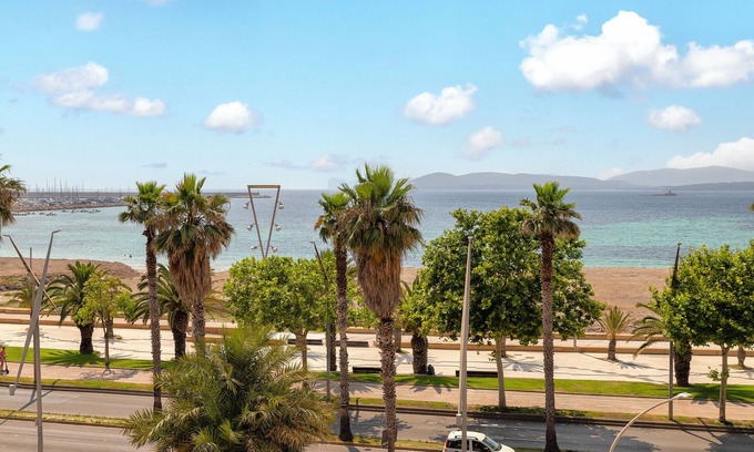 Pivarada Apartment | Sardinia Re - Garibaldi Penthouse - Free Parking