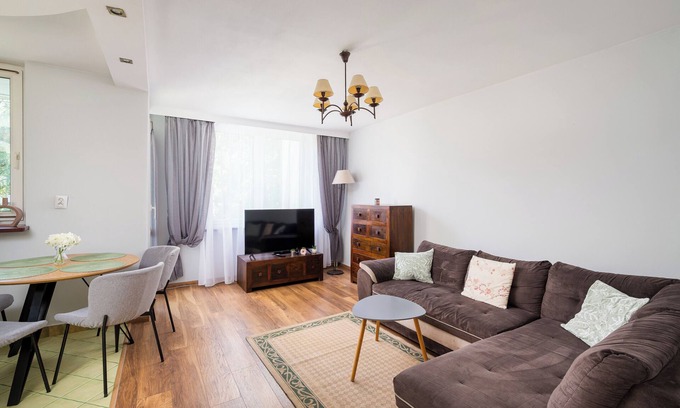 Saska Kepa Apartment | Saska Kępa Cozy Nest Apartment