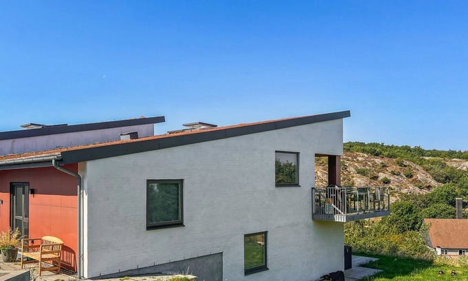Sandvig House | "Sasser" - 450m from the sea by Interhome