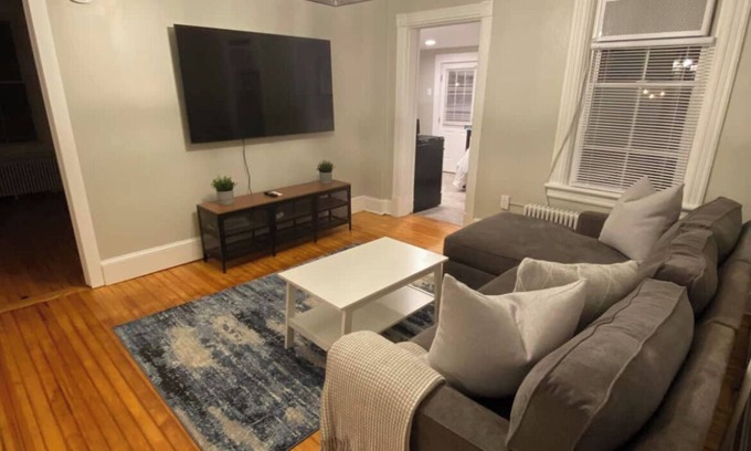 Saugerties Apartment | Saugerties Village Space with Great Backyard