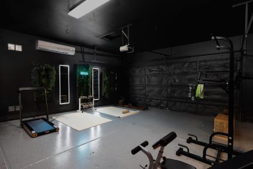 Arabian Crest House | Sauna fitness room Hot Tub