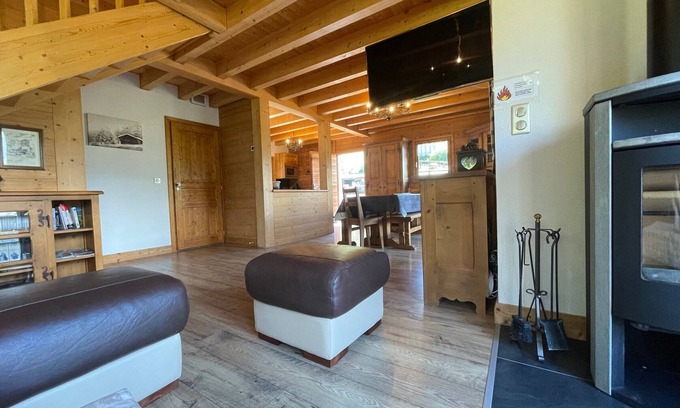 Verchaix Ski Chalet | Savoyard Chalet with Garden, Wood Stove and WIFI