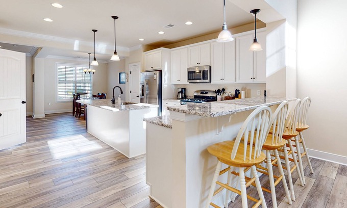 Sawgrass South House | Sawgrass at White Oak Creek townhome with on-site pool, gym, & sports courts