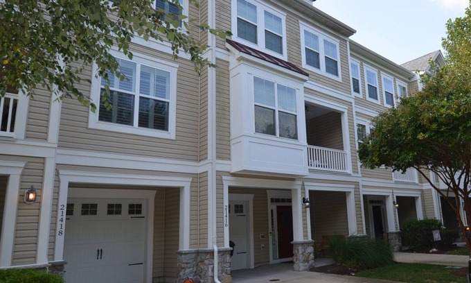 Sawgrass South House | Sawgrass South Coastal Townhouse!