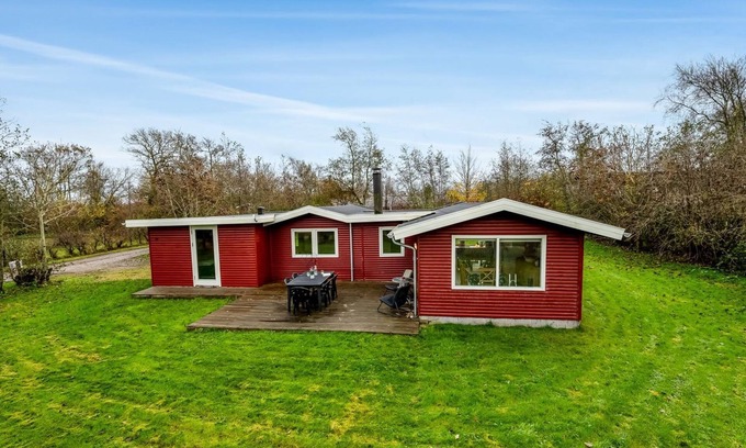 Vinderup House | "Scarlet" - 400m to the fjord by Interhome