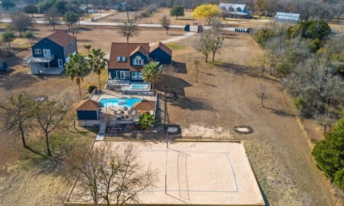 Manor House | Scenic 5 Acre Retreat w/Hot Tub Pool & Game Room