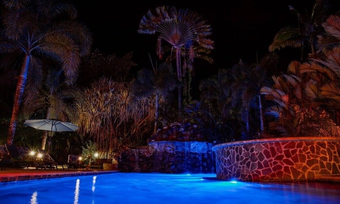 Palma Hotel | Scenic Retreat for Families, Weddings & Yoga