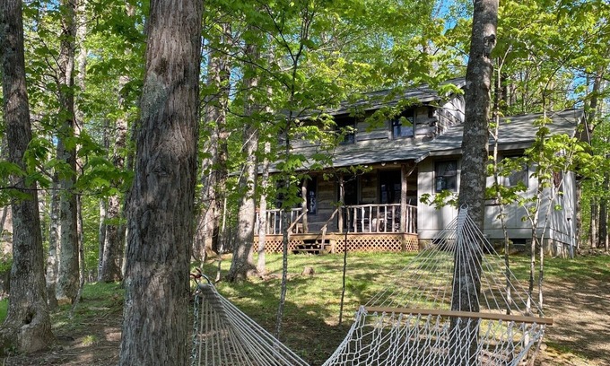 Stonebridge House | Scenic Summit-Mountain Views,Wooded Setting,Wood Fireplace,Ping Pong Table,WIFI