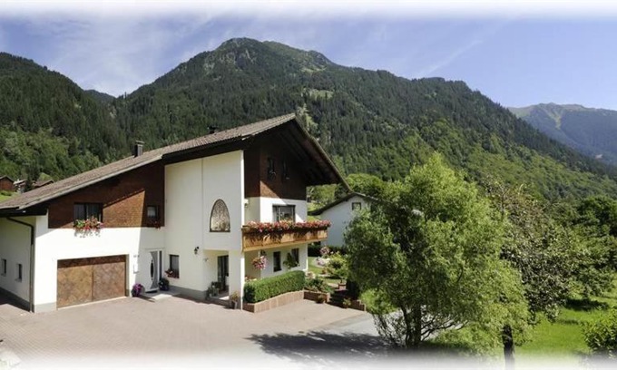 Sankt Gallenkirch Apartment | Schöllhorn Judith