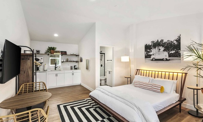 Chandler Apartment | SCH10 · Aawanui Studio Suite.ʻoluʻolu komo