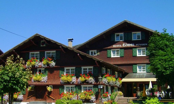 Alberschwende Hotel | Schedlers Löwenhotel-GARNI