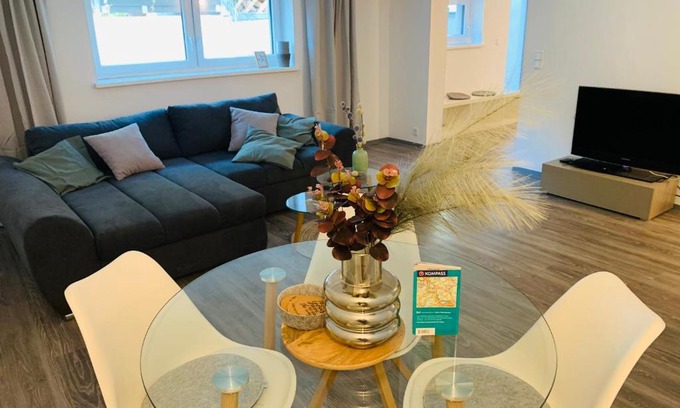 Stephanshausen Apartment | Schickes Apartment mit direkter Waldrandlage