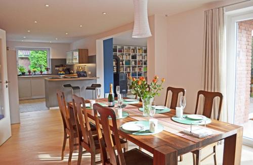 Ulsnis House | Schleiglanz
