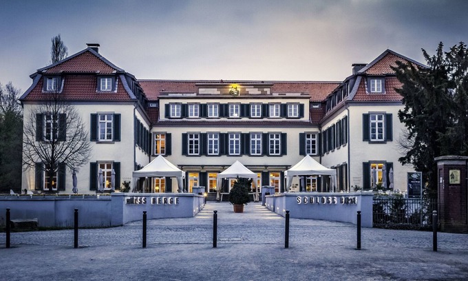 Buer Hotel | Schloss Berge