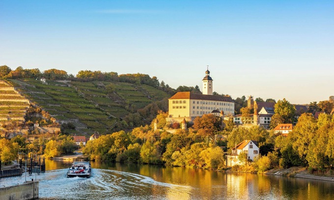 Gundelsheim Hotel | Schloss Horneck