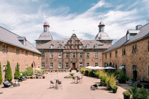 Kettwig Hotel | Schlosshotel Hugenpoet