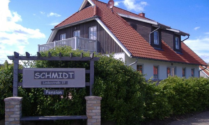Gross Schwansee House | Schmidt's Pension Schwansee