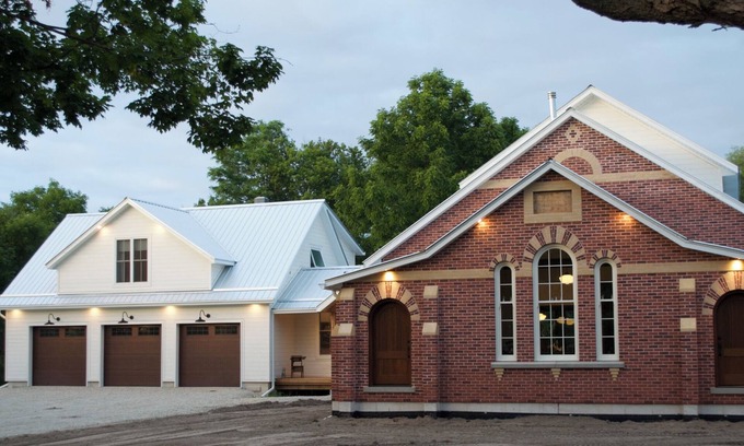 Clearview Apartment | Schoolhouse Loft near hiking, biking, beach, golf and more