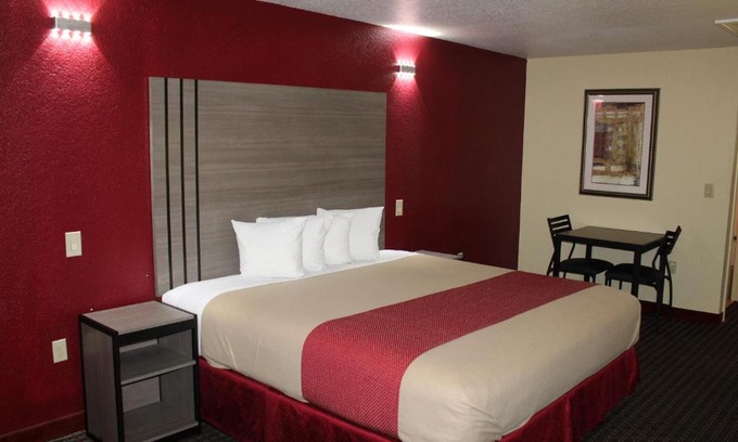 Fort Worth Hotel | Scottish Inns Fort Worth