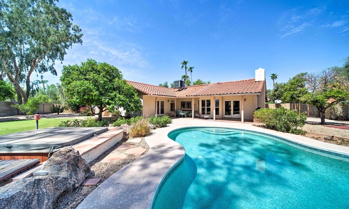 Buenavante House | Scottsdale Oasis w/Fruit Trees, Sport Court & Spa