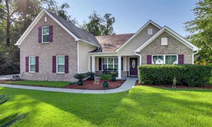 Rincon House | Screened Patio: Rincon Home, 18 Mi to Savannah!