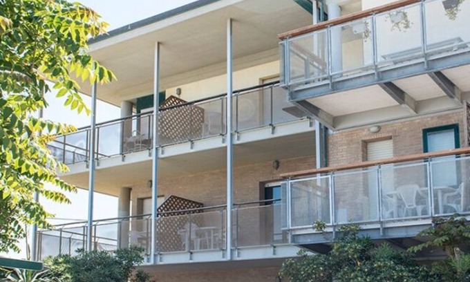 Senigallia Apartment | SE008 - Senigallia, one bedroom apartment on the sea with beach