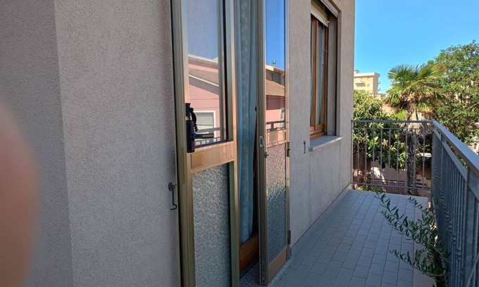 Senigallia Apartment | SE118 - Senigallia, large three-room apartment with balcony