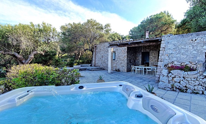 Corsano Ski Chalet | Sea access & hot outdoor whirlpool at stone villa