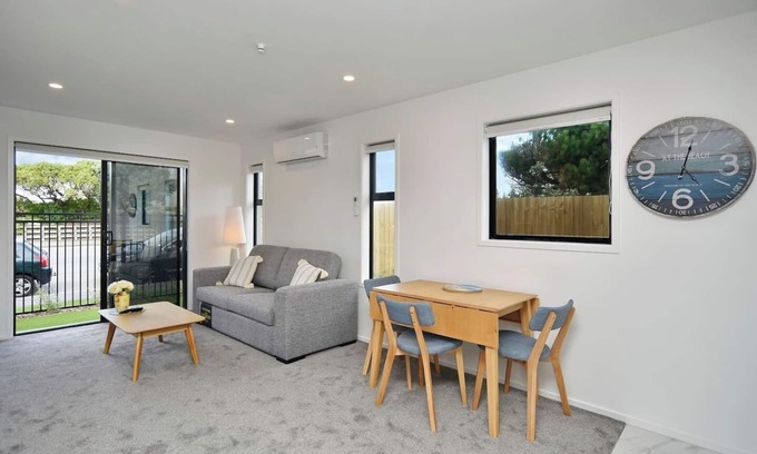 New Brighton House | Sea Air and Sandy Beach Beautiful 1 bed 1 bath