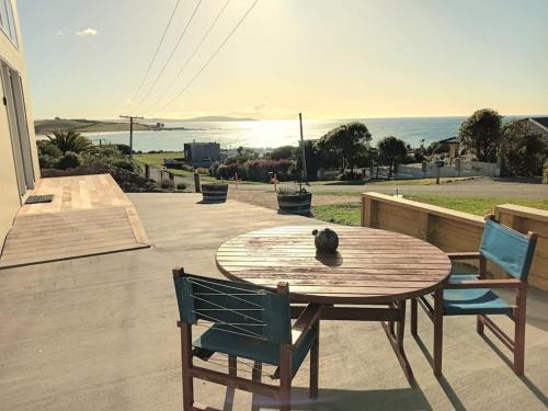 Kakanui Apartment | Sea Breeze Apartment Kakanui