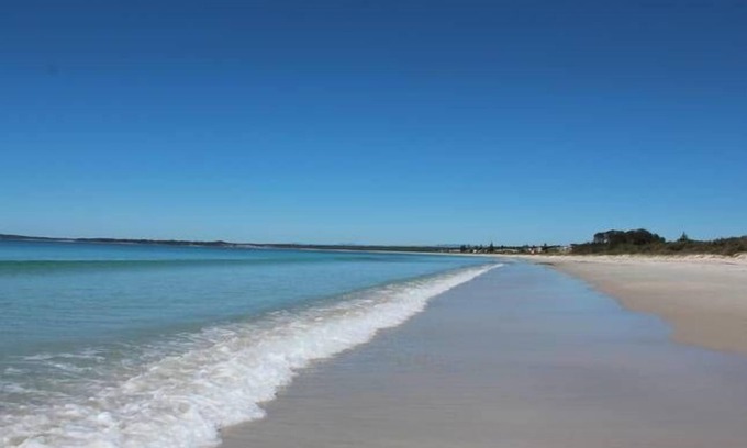 Callala Beach House | Sea Breeze at Callala Beach