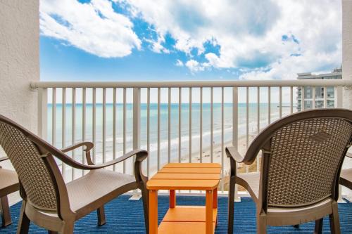 Arcadian Shores Apartment | Sea Breeze