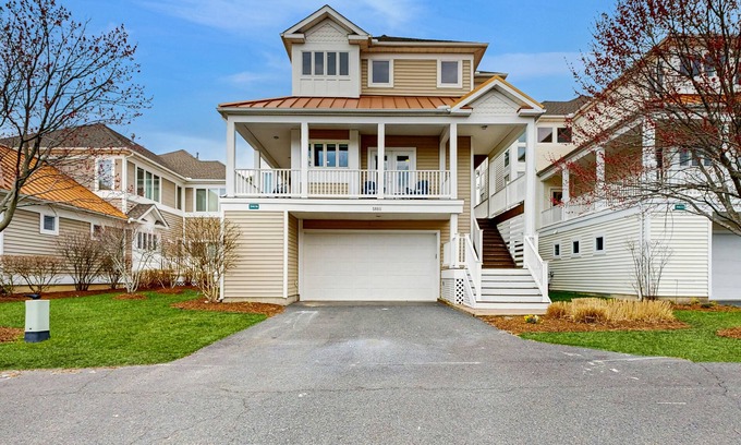 Bethany Beach House | Sea Colony Tennis house with gym, grill, & pool