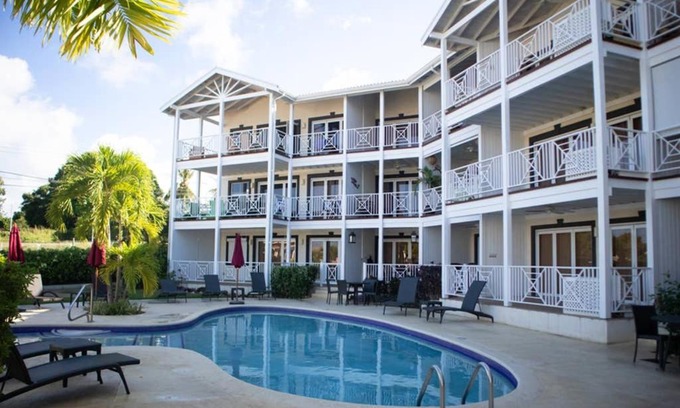 Weston Apartment | Sea Glass Villa - Spacious 2 Bedroom, 2 Bathroom