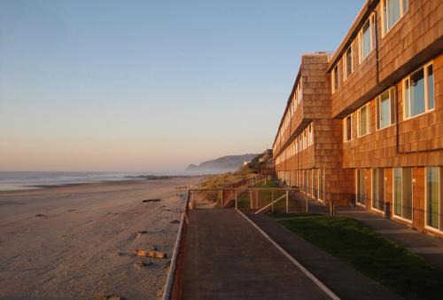 Lincoln City Hotel | Sea Gypsy Rentals