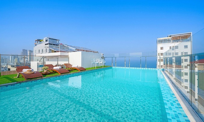 Him Lam Hotel | Sea Near Me Hotel Danang