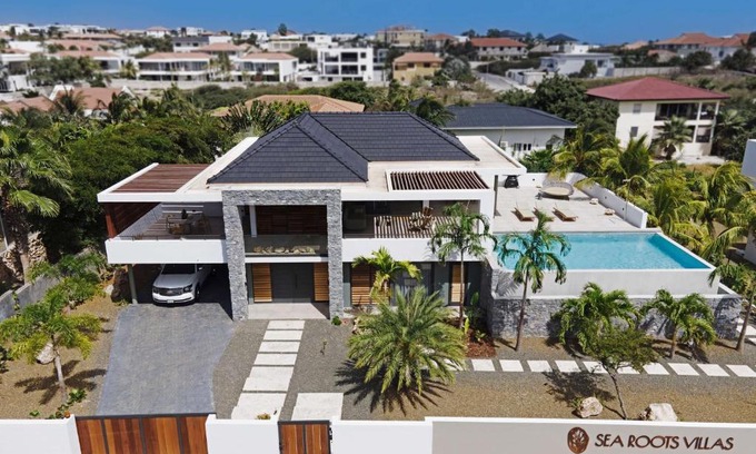 Jan Thiel Villa | Sea Roots Villa Anna