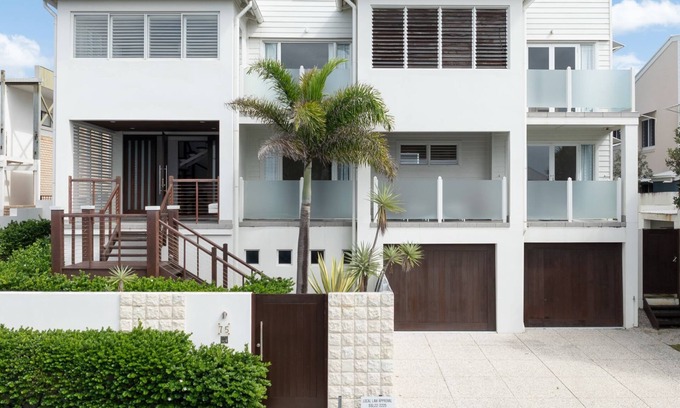 Peregian Beach House | Sea Splash 75 Lorikeet Drive
