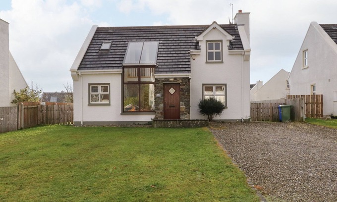 Rathmullan House | SEA SPRAY COTTAGE, pet friendly in Rathmullan, County Donegal