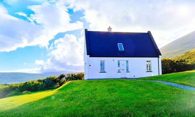 Achill Island Cottage | Sea to Summit Cottage with panoramic view