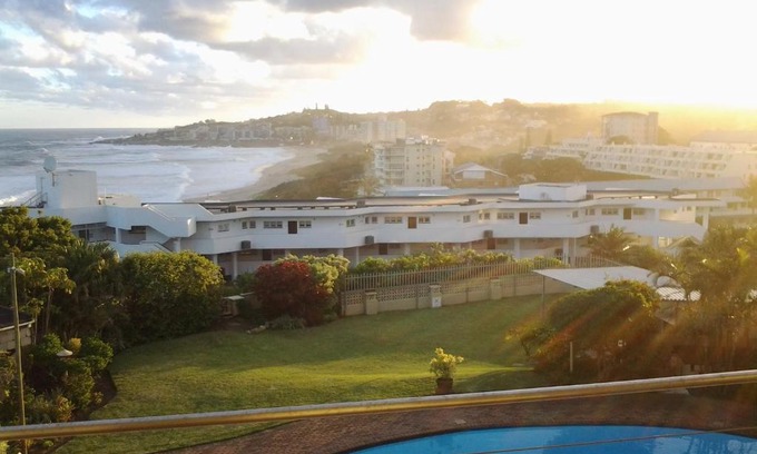 Manaba Beach Apartment | Sea View Holiday Flat - 16 La Luce Margate