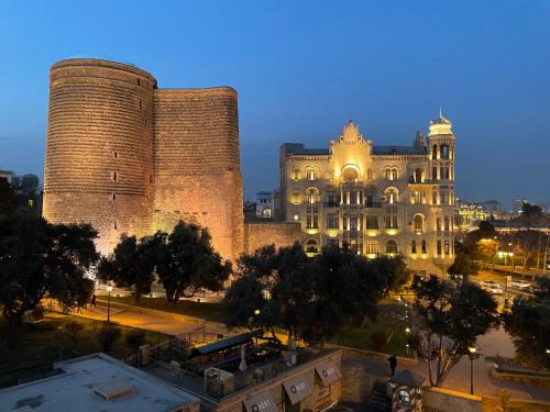 Baku Old Town Apartment | Sea View Maiden apartment by Bakuapart